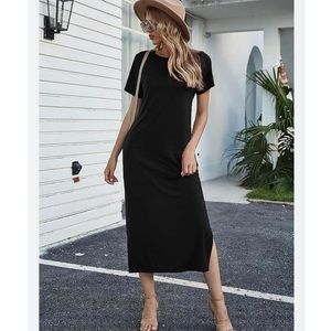 Naggoo Black Short Sleeve T-Shirt Midi Dress